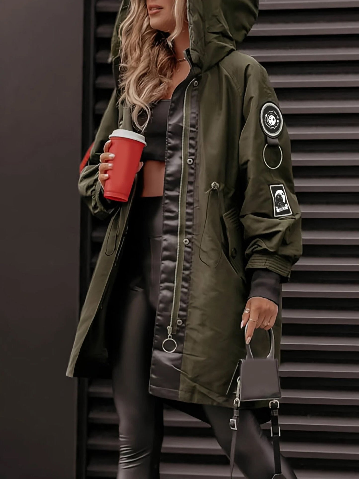 Cappotto Lungo con Cappuccio da Donna - Image 2
