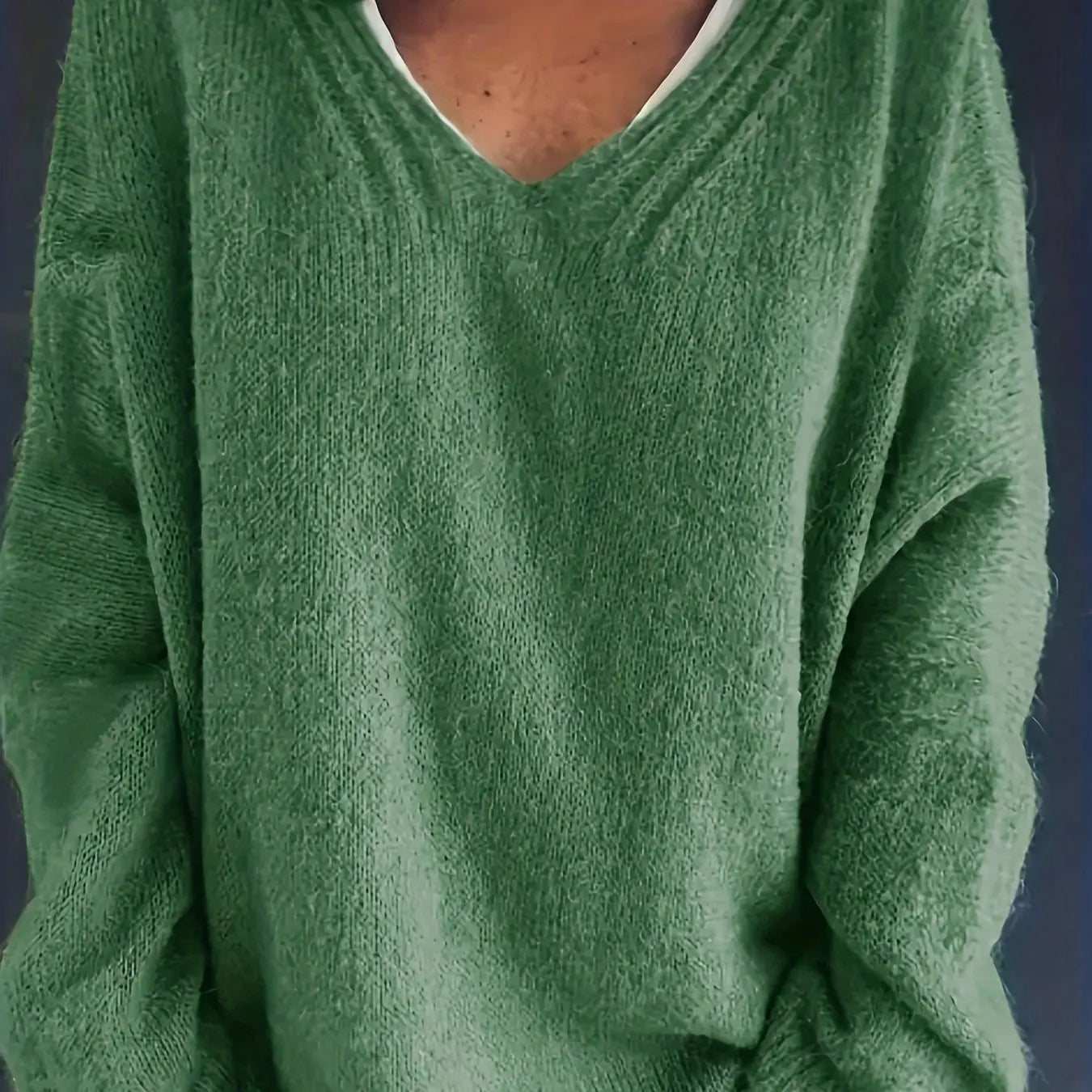 Maglione da Donna Oversize con Scollo a V - Image 3