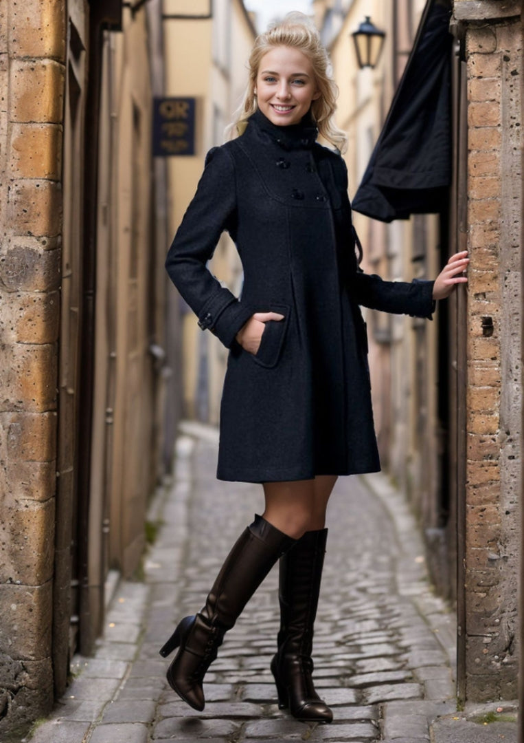 Cappotto A-Line con Cappuccio da Donna - Image 4