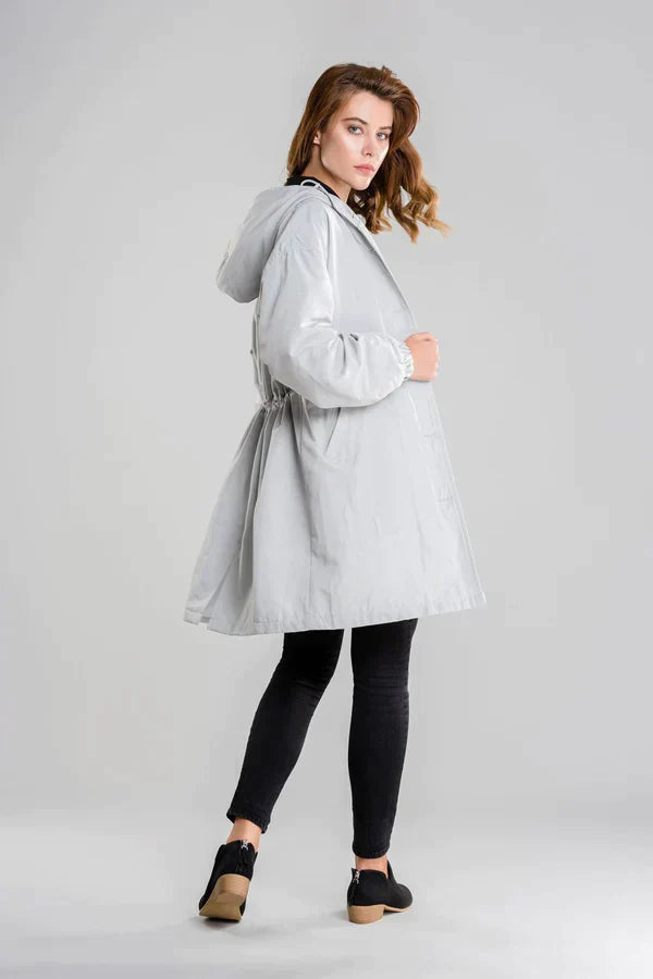 Cappotto da Donna con Cappuccio e Coulisse in Vita - Image 4