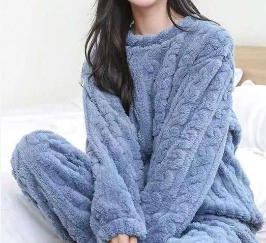 Completo Loungewear da Donna a Maniche Lunghe - Image 2
