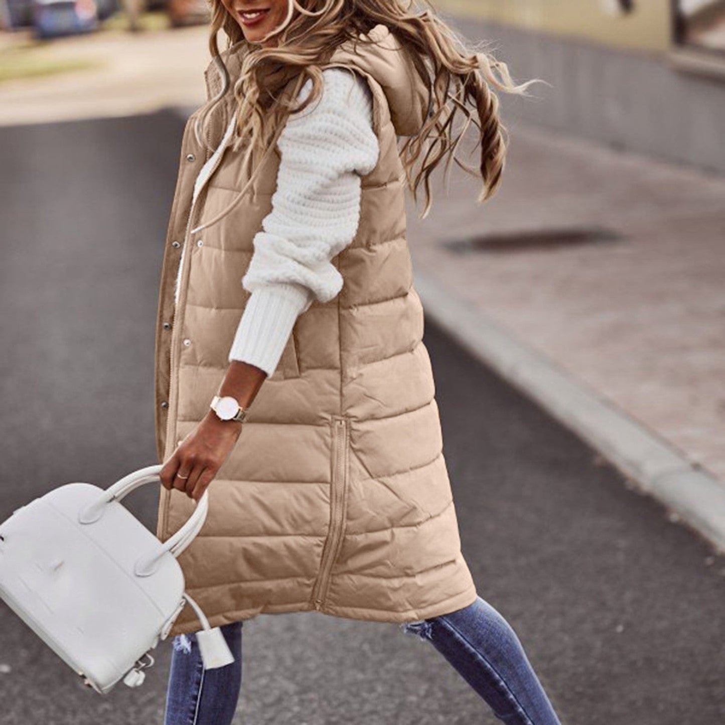 Gilet Lungo Imbottito con Cappuccio da Donna - Image 4