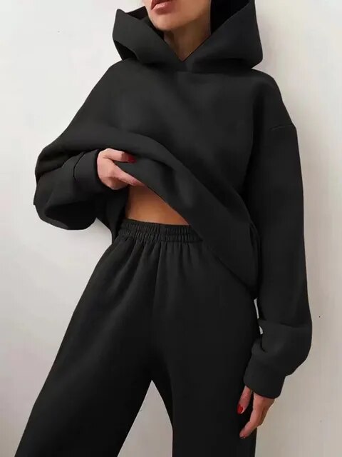 Completo Felpa con Cappuccio e Pantaloni da Donna - Image 14