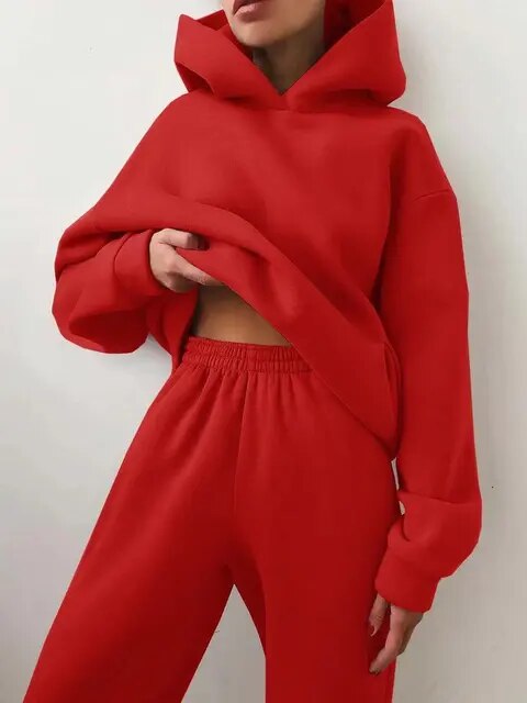 Completo Felpa con Cappuccio e Pantaloni da Donna - Image 9