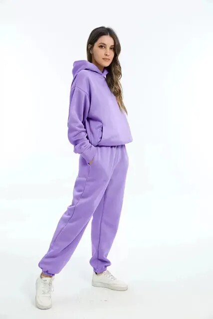 Completo Felpa con Cappuccio e Pantaloni da Donna - Image 4