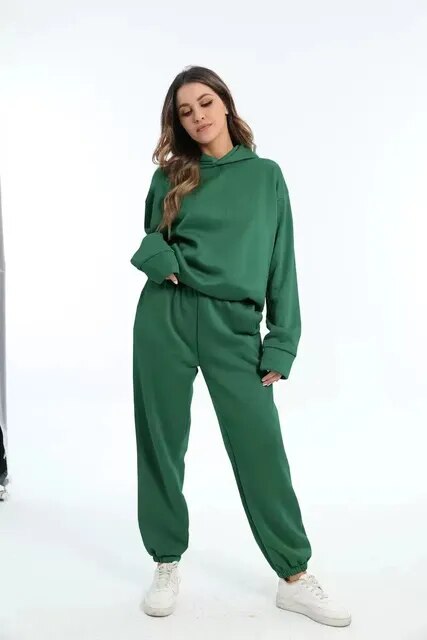 Completo Felpa con Cappuccio e Pantaloni da Donna - Image 2