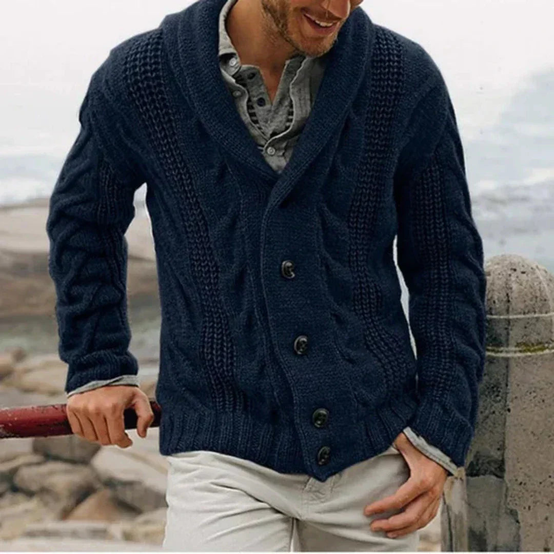 Cardigan da uomo con collo sciallato e lavorazione a trecce - Image 1
