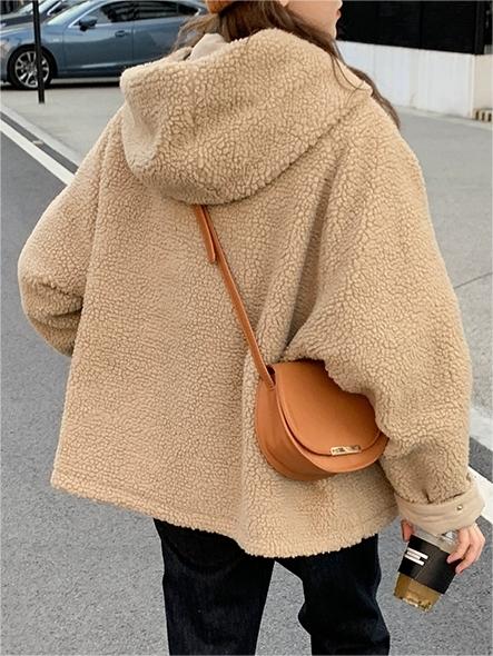 Giacca Casual da Donna con Cappuccio - Image 8