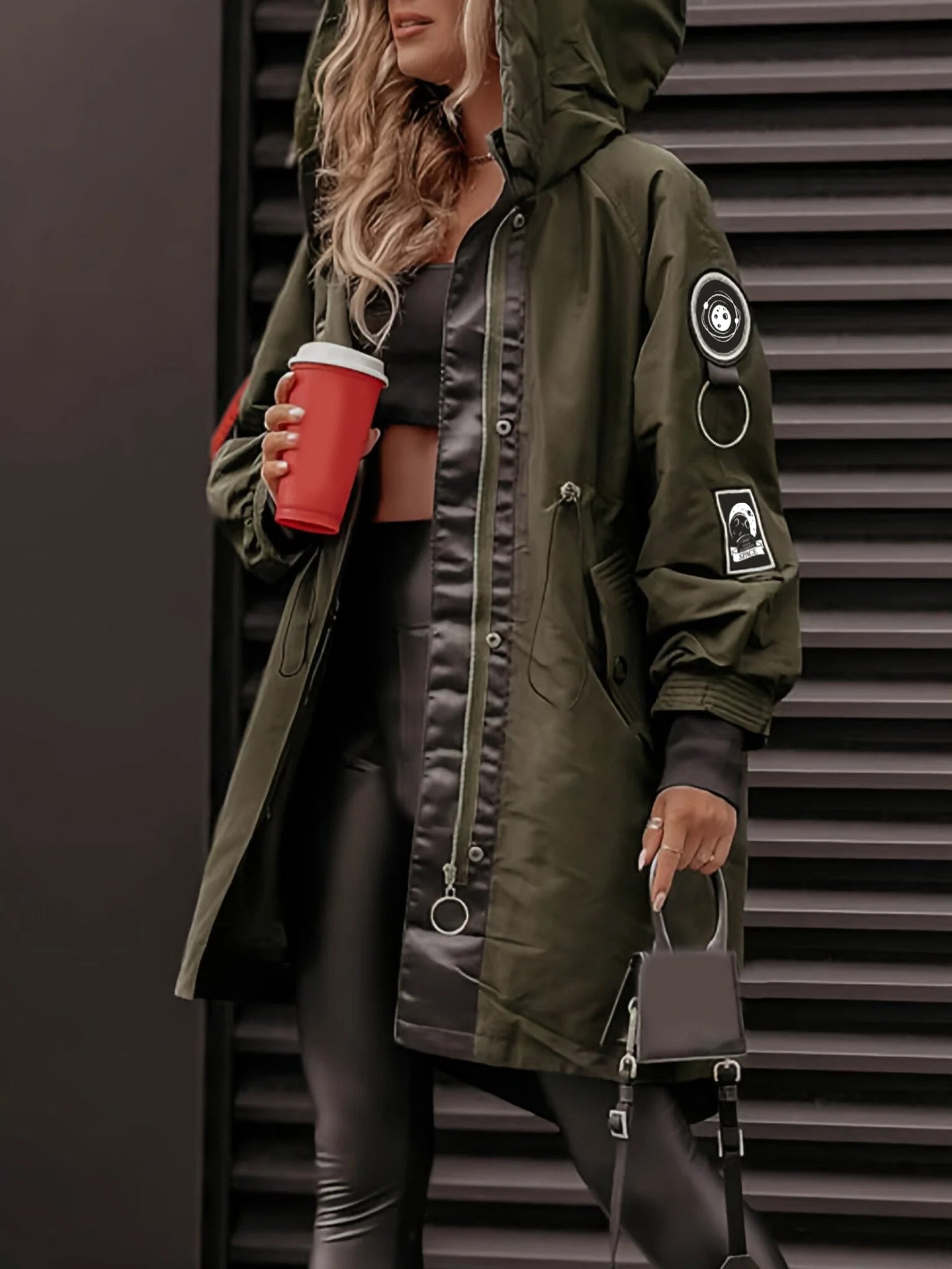 Cappotto Lungo con Cappuccio da Donna - Image 2