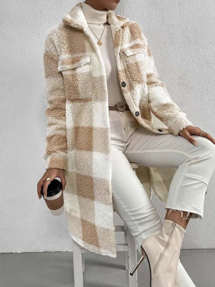 Cappotto lungo a quadri shacket da donna - Image 4