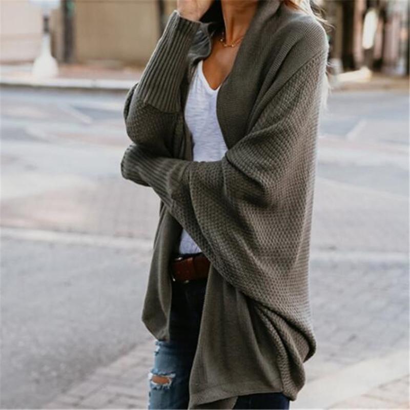 Cardigan in maglia oversize da donna - Image 10
