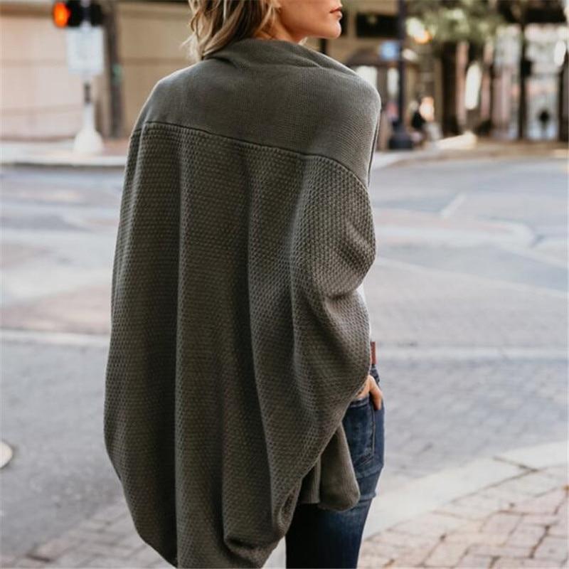 Cardigan in maglia oversize da donna - Image 11