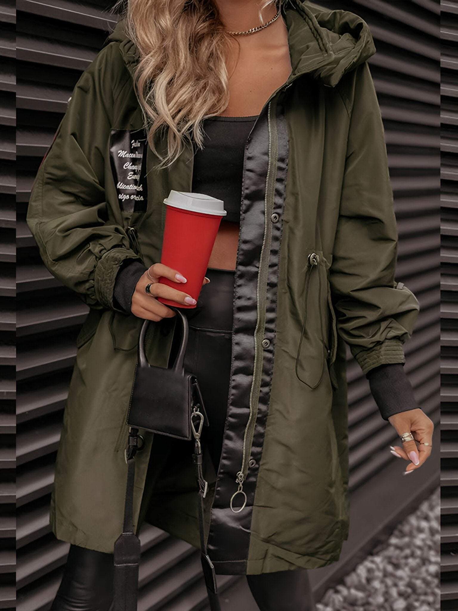 Cappotto Lungo con Cappuccio da Donna - Image 1